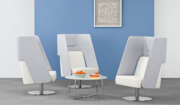 Encore-2-tone-Visor-lounge chairs with disc bases