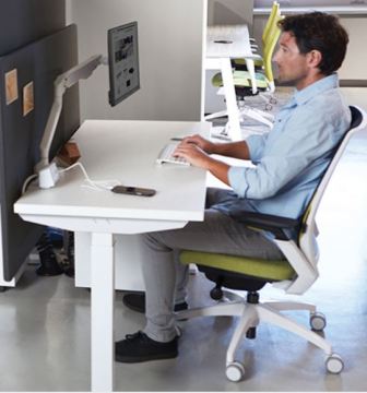 Symmetry Height Adj-Desk