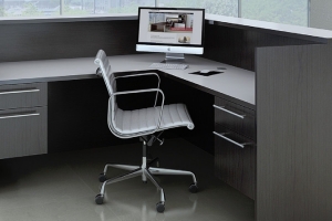 Maverick Half Pedestal